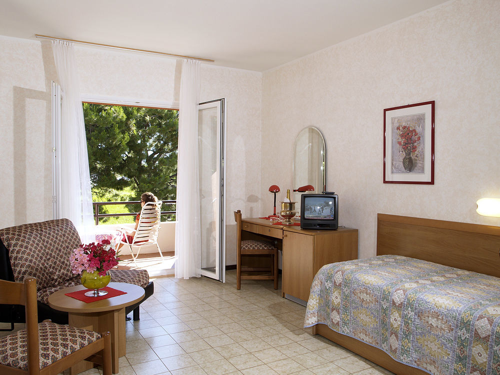Hotel Du 4*
